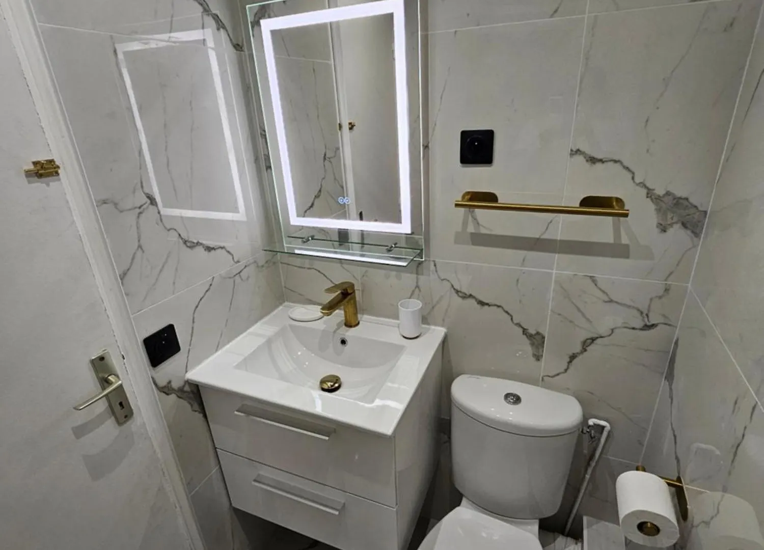 Apartment Highstay Champs Elysees Arc De Triomphe Paris France