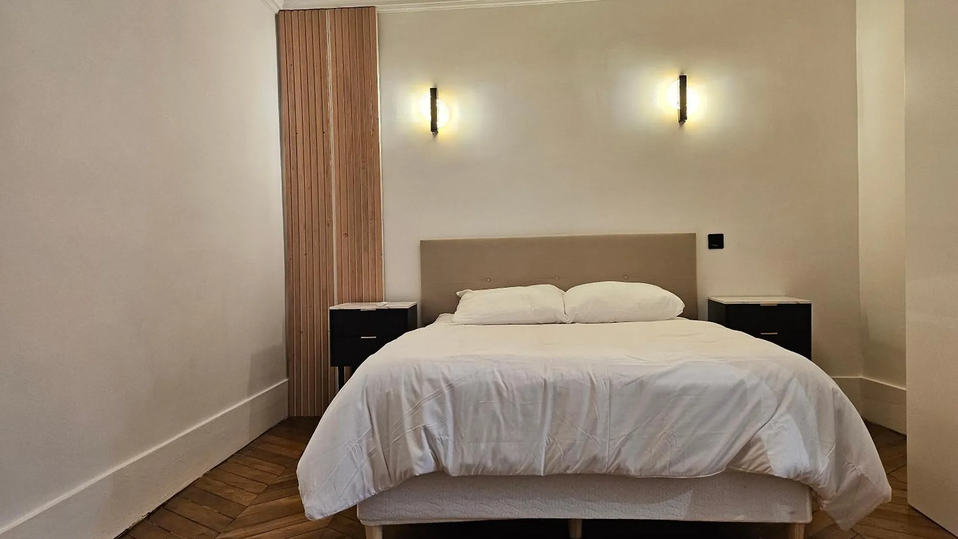 Highstay Champs Elysees Arc De Triomphe Paris Apartment